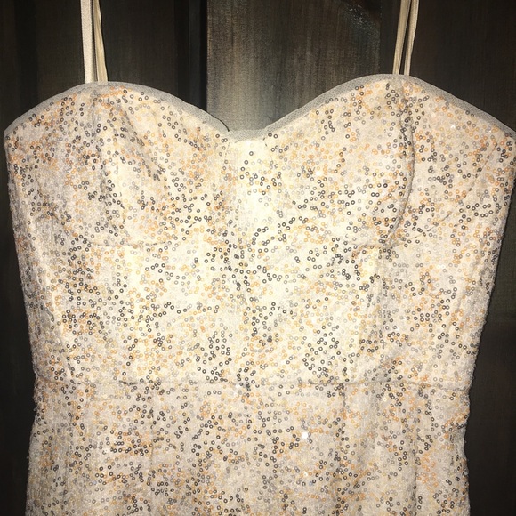 Stunning Strapless BCBG Maxazria Tan Sequined Prom/Homecoming Dress - NEW - Picture 2 of 6